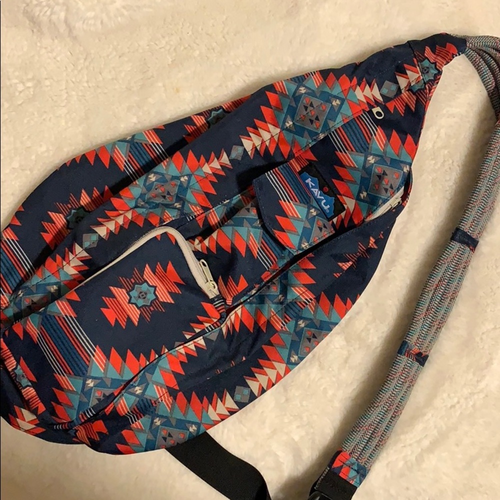 Kavu one shoulder bag